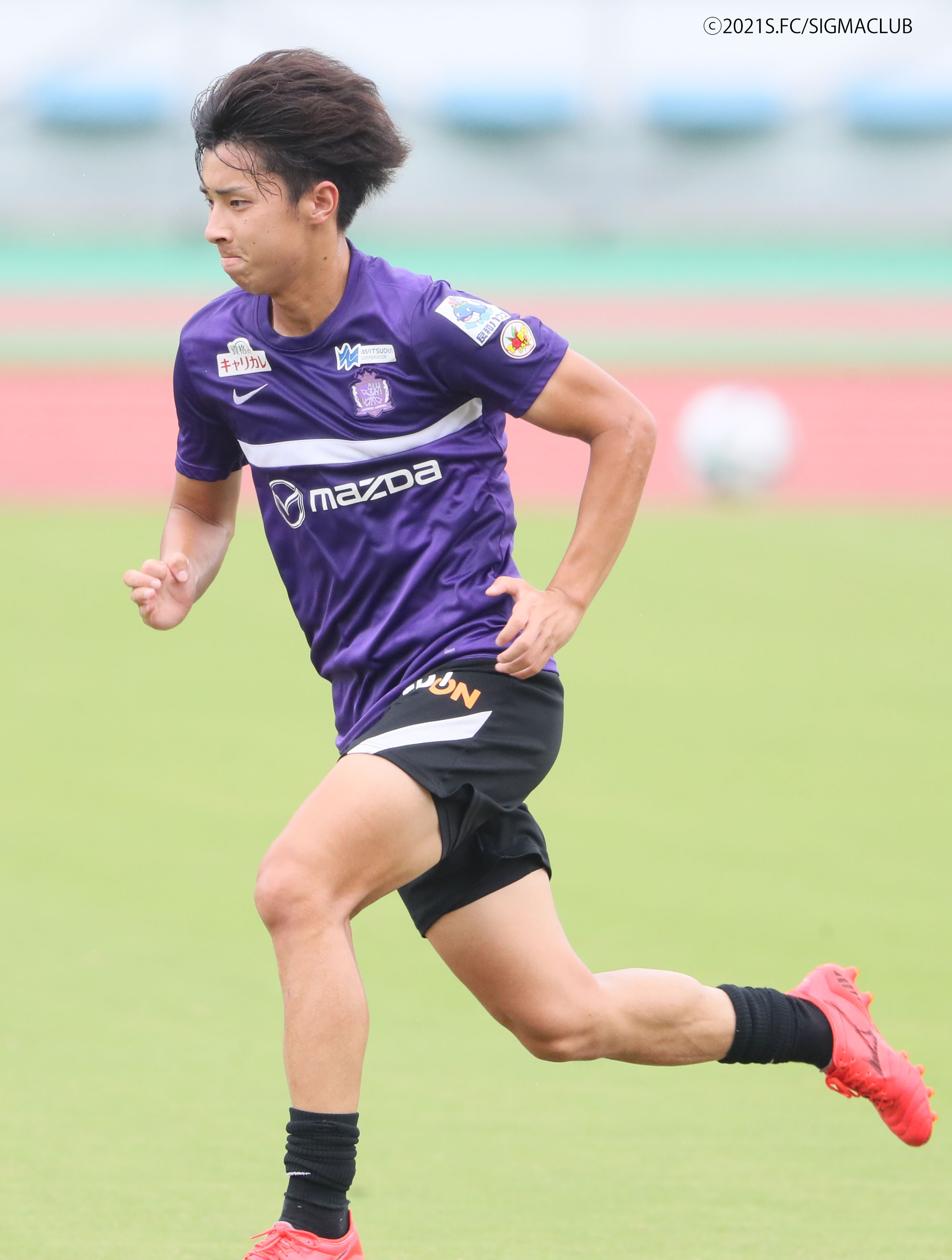 藤井智也選手／ガツガツ行く | TSSサンフレッチェ広島公式モバイルサイト