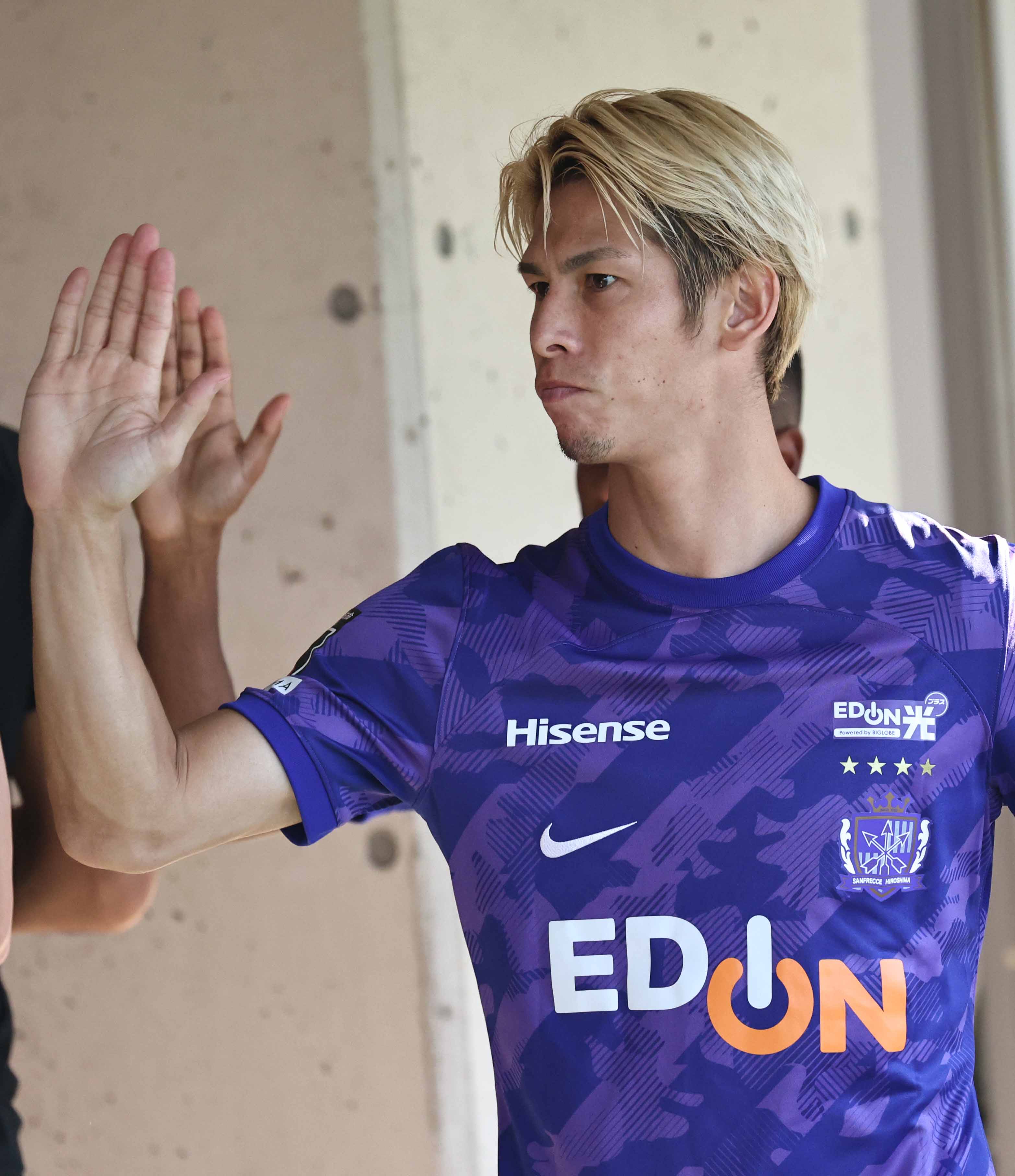サンフレッチェ広島　オンサイトカード　第1弾　佐々木翔選手 会員限定】10/21（土）vs.C大阪 先着3,000名様に選手カード