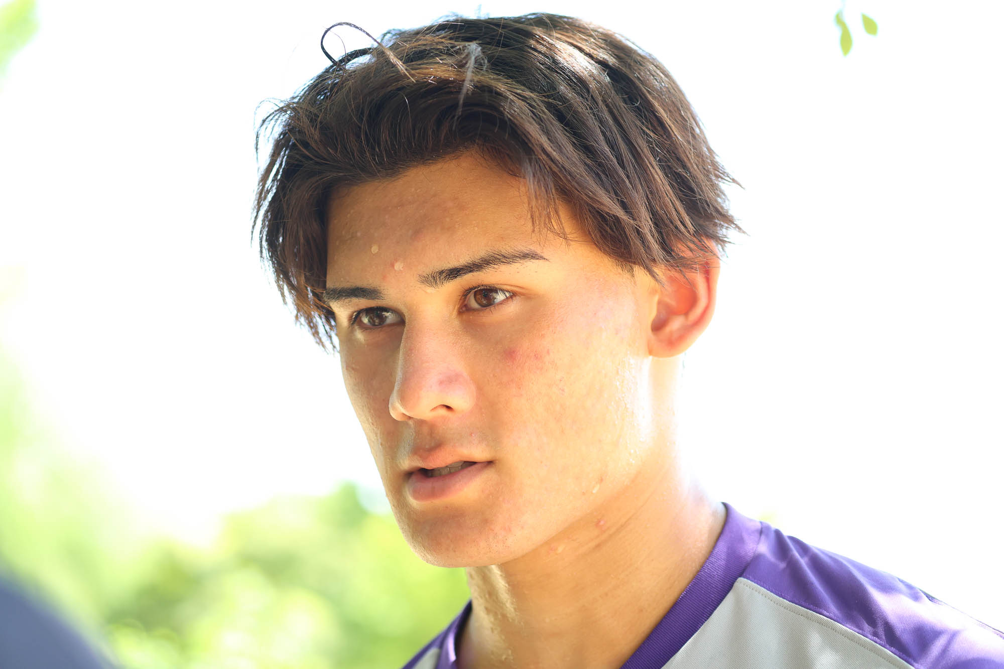 井上愛簾選手／Jリーグ初得点を狙いたい | TSSサンフレッチェ広島公式 