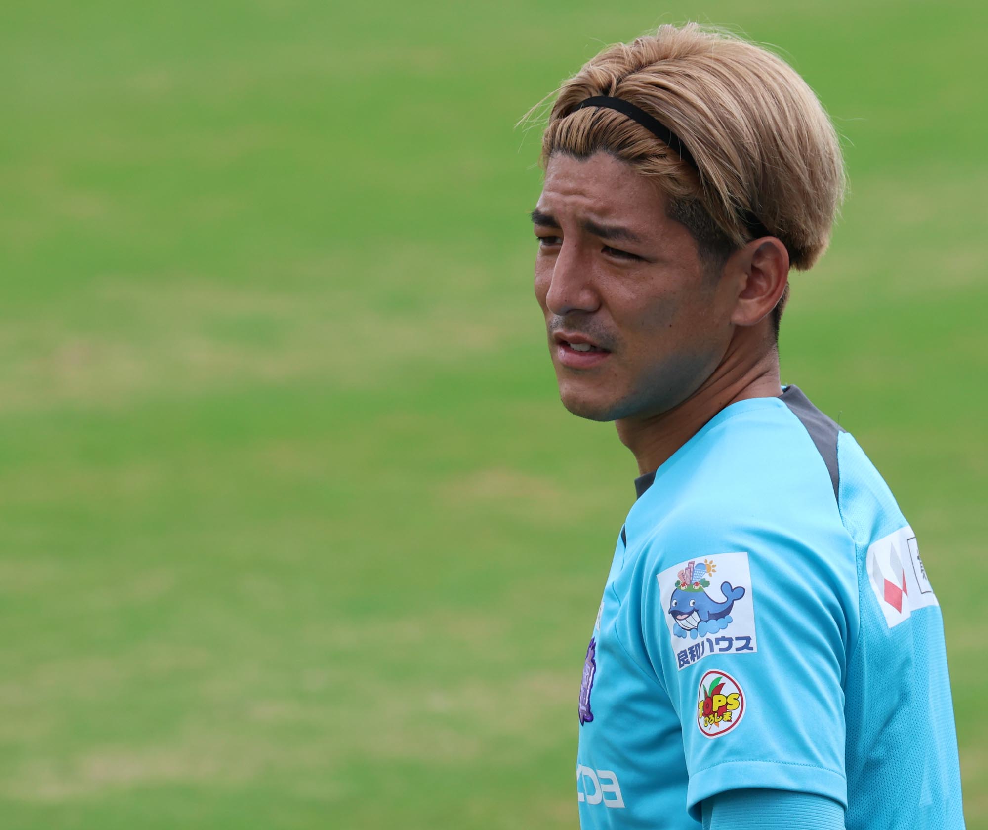 新井直人選手／自分が試合を決める | TSSサンフレッチェ広島公式 
