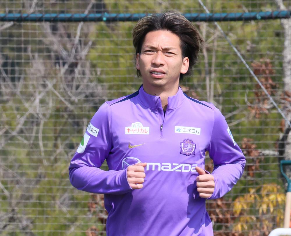川辺駿選手／勝って、勝点差を縮める | TSSサンフレッチェ広島公式