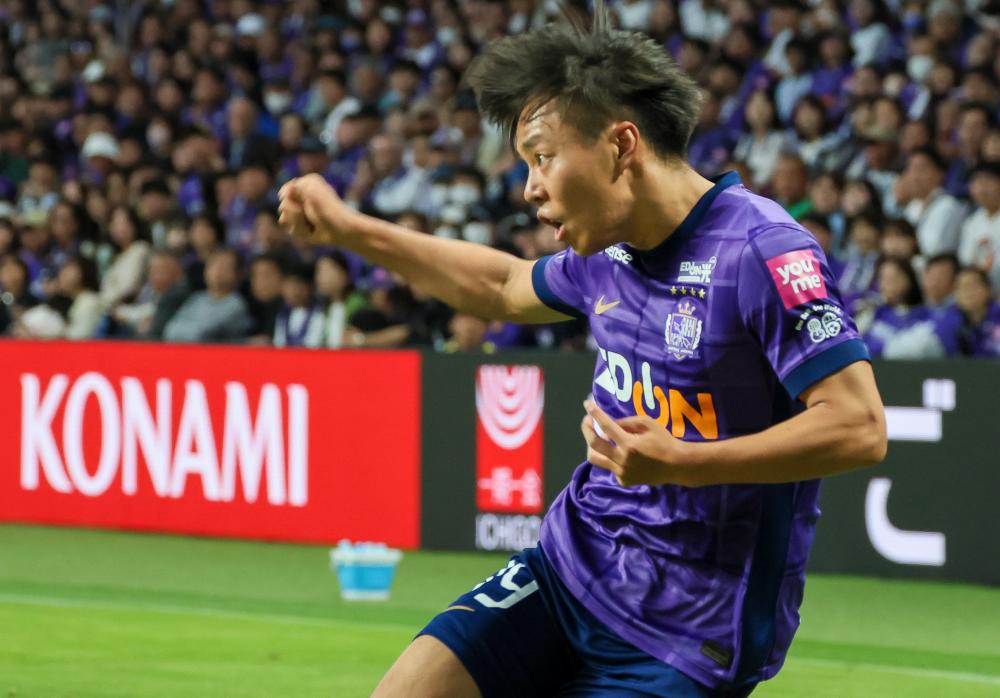 中村草太選手／攻撃陣が1点でも決めれば | TSSサンフレッチェ