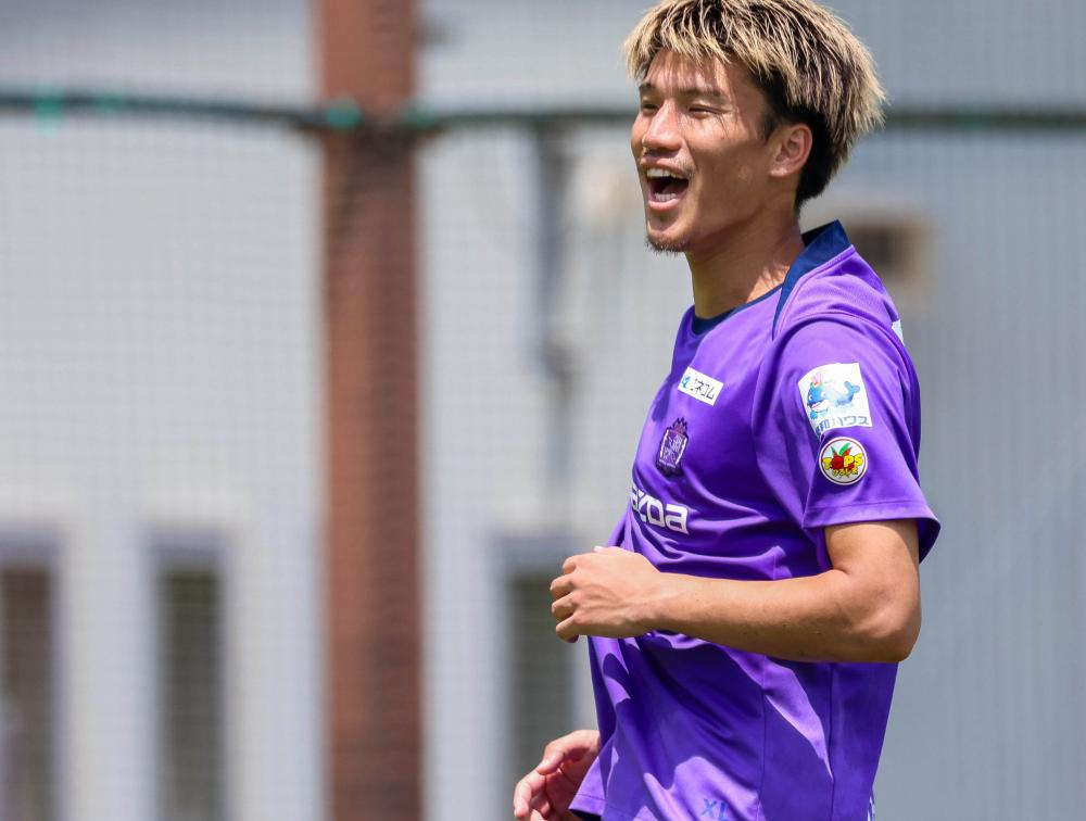 大勧め 加藤陸次樹選手／サッカーができる幸せを感じている | TSS 記念グッズ