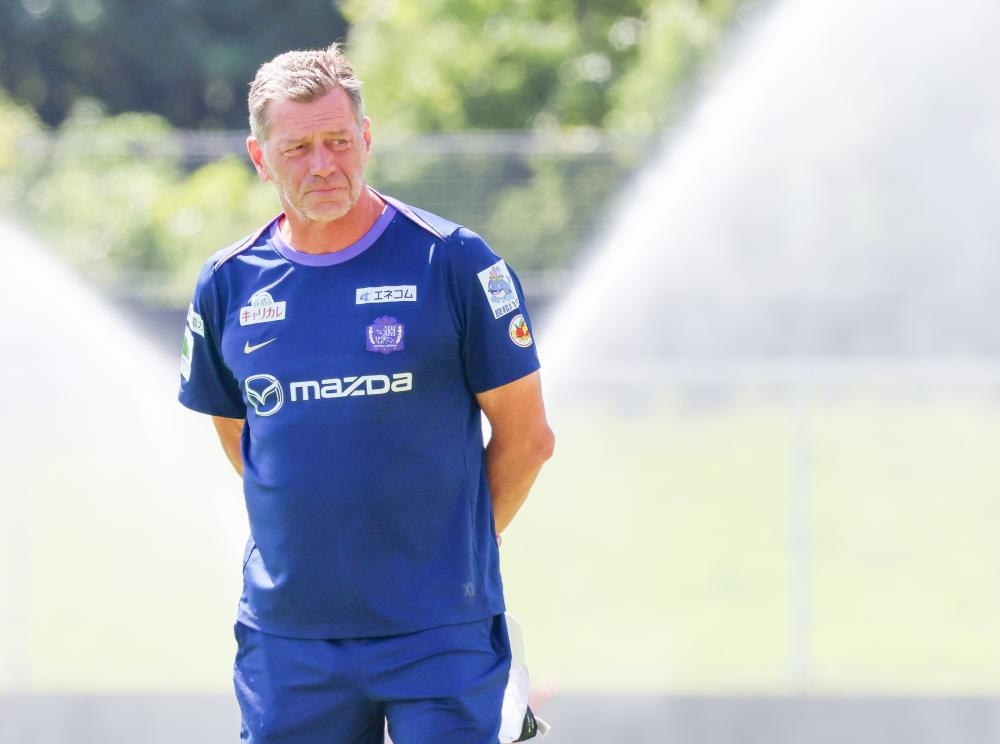 サンフレッチェ 広島ミヒャエル・スキッベ監督直筆サインカード　2022 サンフレッチェ 広島ミヒャエル・スキッベ監督直筆サインカード