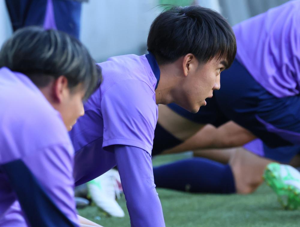 田中聡選手／自分の良さを出してボールを奪う | TSSサンフレッチェ広島