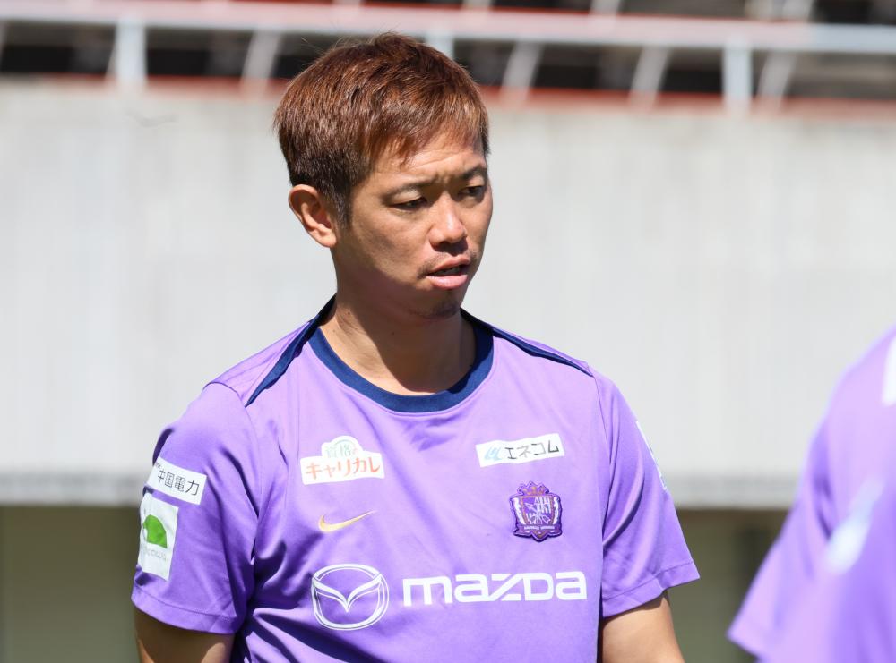 サンフレッチェ広島　塩谷司選手練習試合ユニ33番 ポロシャツ Amazon | サンフレッチェ広島 ジャージ 塩谷司 サッカー