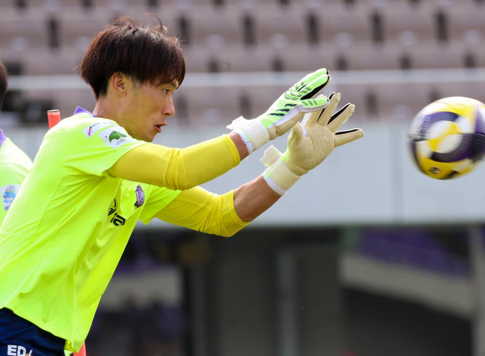 大迫敬介選手／相手の固い壁をねじ開けて、勝って帰ってきたい | TSS