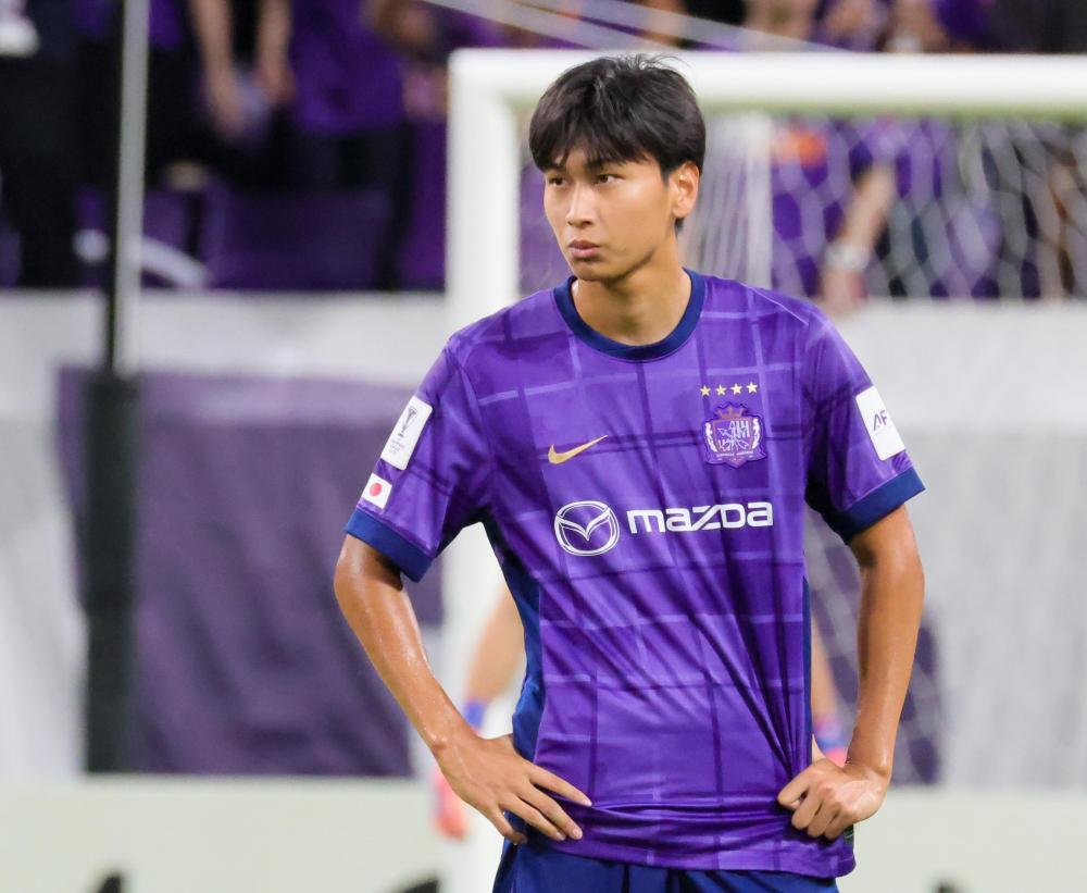 サンフレッチェ広島 🟣契約更新のお知らせ📝🟣 #志知孝明 選手と2024シーズンの契約