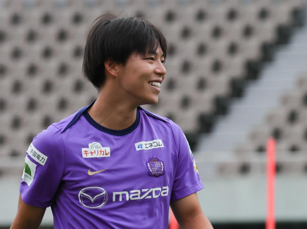 中村草太選手／チャレンジの回数を増やしたい | TSSサンフレッチェ広島