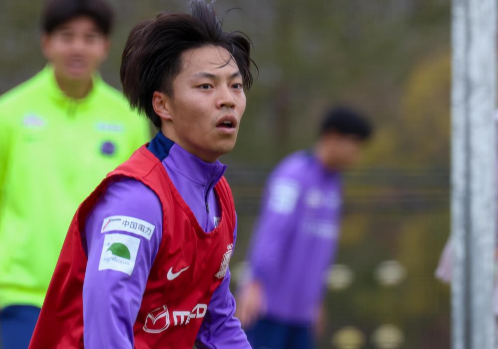 中村草太選手／自分を信じてやり続ける | TSSサンフレッチェ広島公式