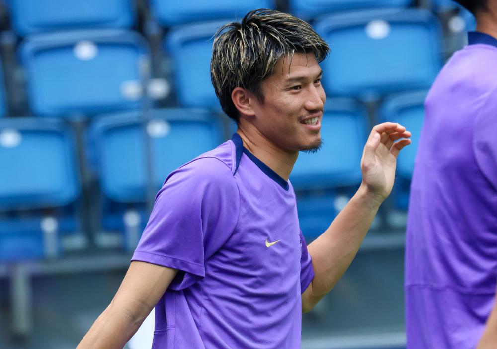 加藤陸次樹選手／海外仕様に合わせること | TSSサンフレッチェ広島公式