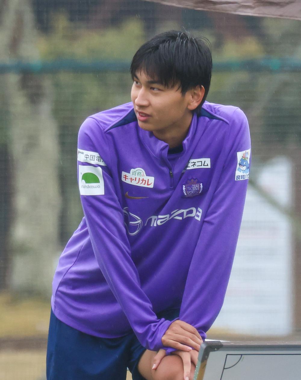 中島洋太朗選手／自分の持ち味をしっかり出す | TSSサンフレッチェ広島
