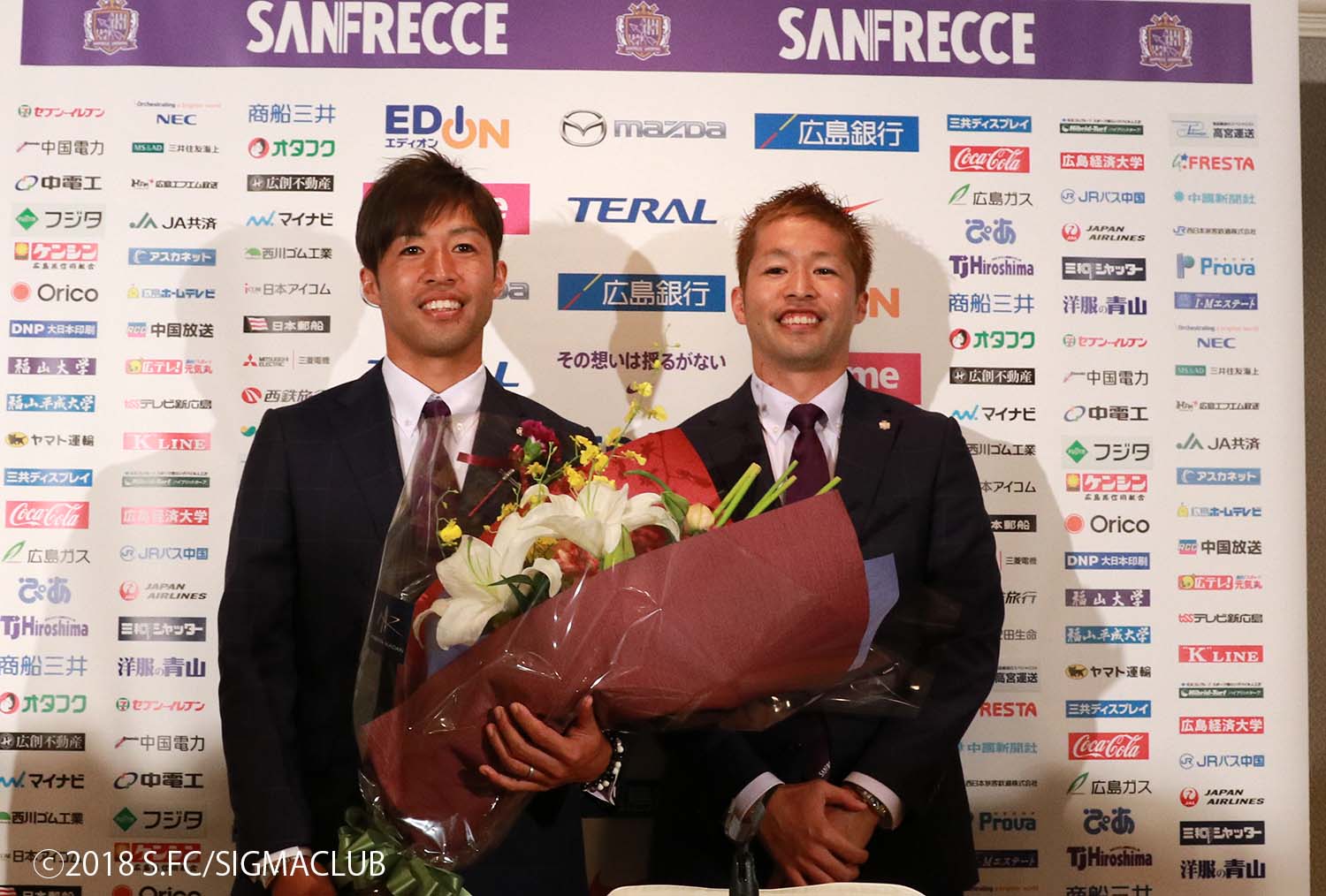 サンフレッチェ広島　森崎浩司　森崎和幸　記念フォトフレーム サンフレッチェ広島｜SANFRECCE HIROSHIMA - このたび