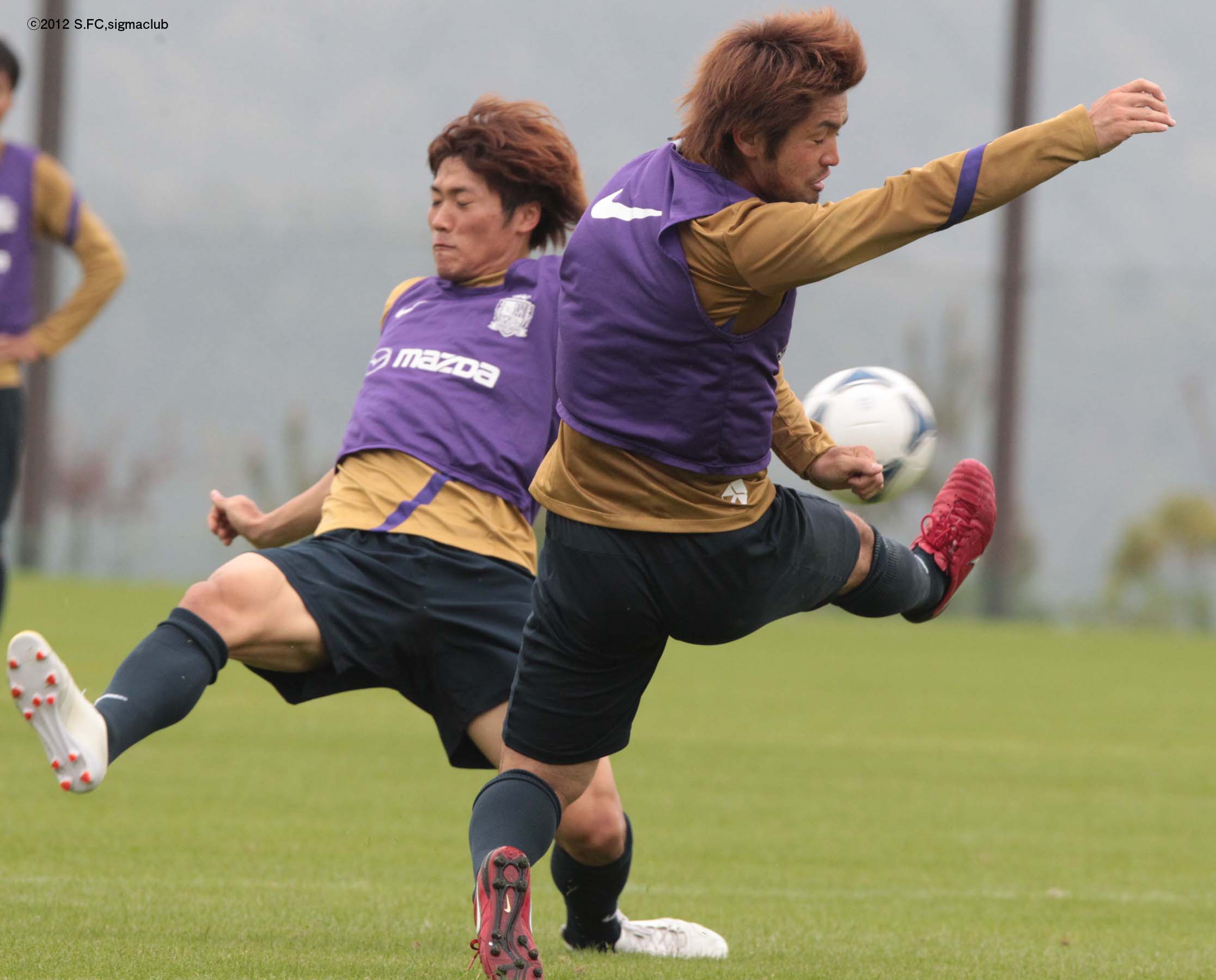 PHOTO REPORT】25日の練習 | TSSサンフレッチェ広島公式モバイルサイト