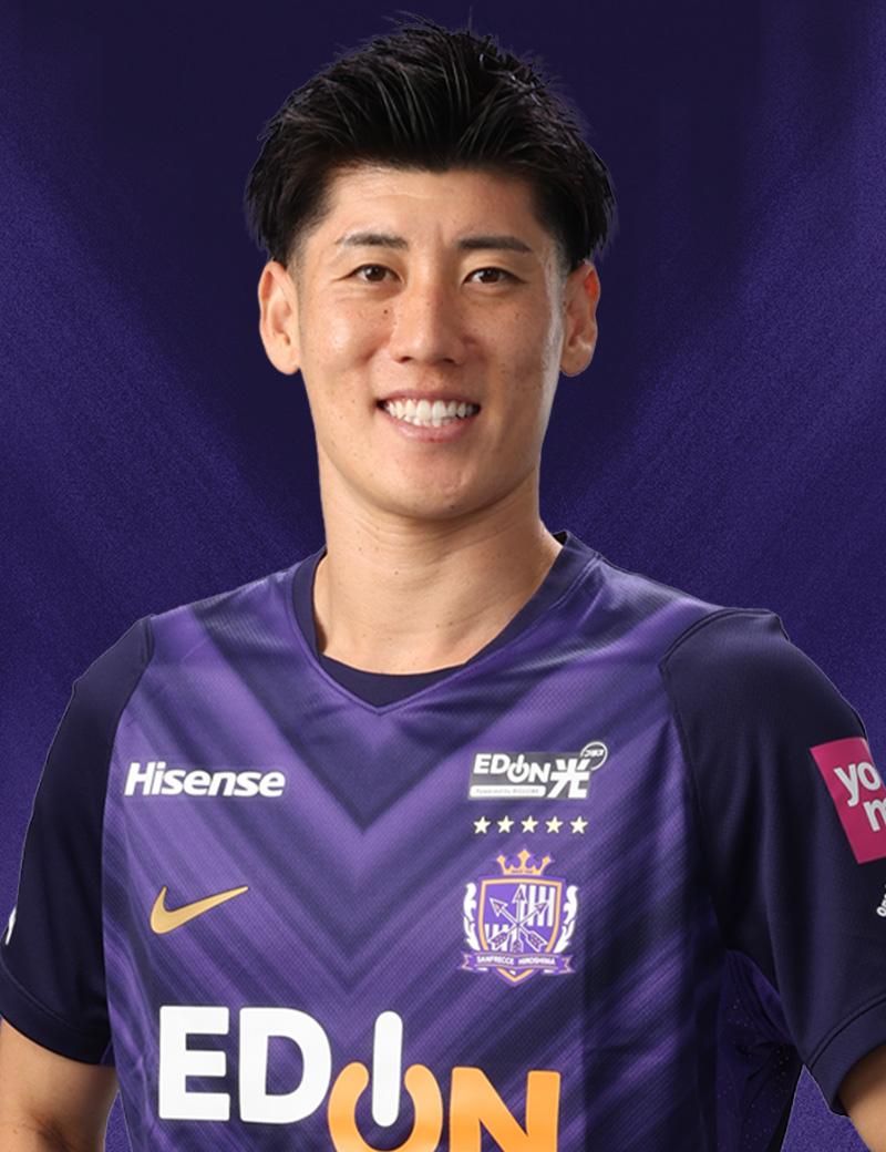 サンフレッチェ広島 2ndユニフォーム 荒木　隼人選手　　Lサイズ 選手名鑑 | TSSサンフレッチェ広島公式モバイルサイト